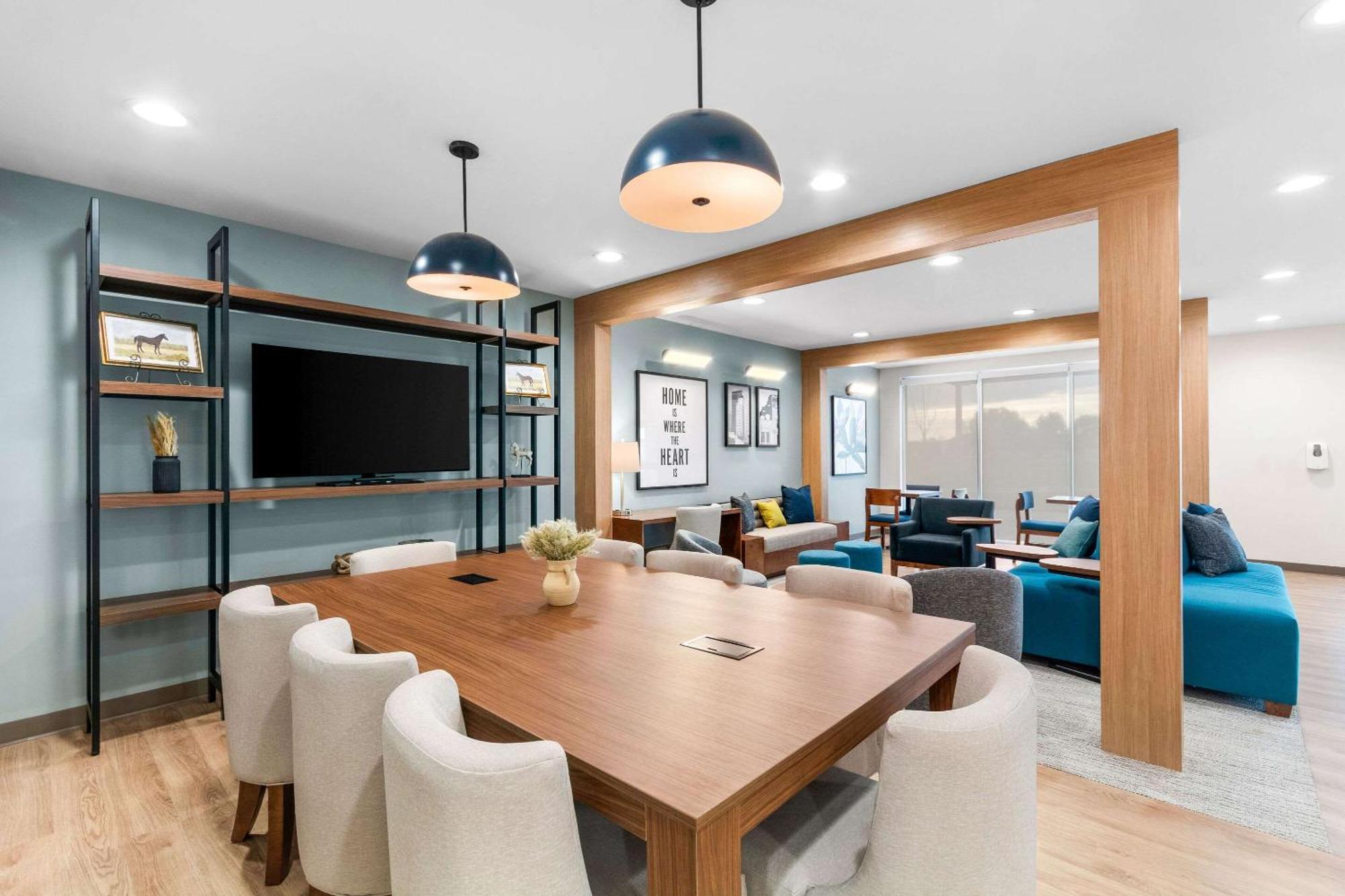 Everhome Suites Lexington - Horse Park ภายนอก รูปภาพ