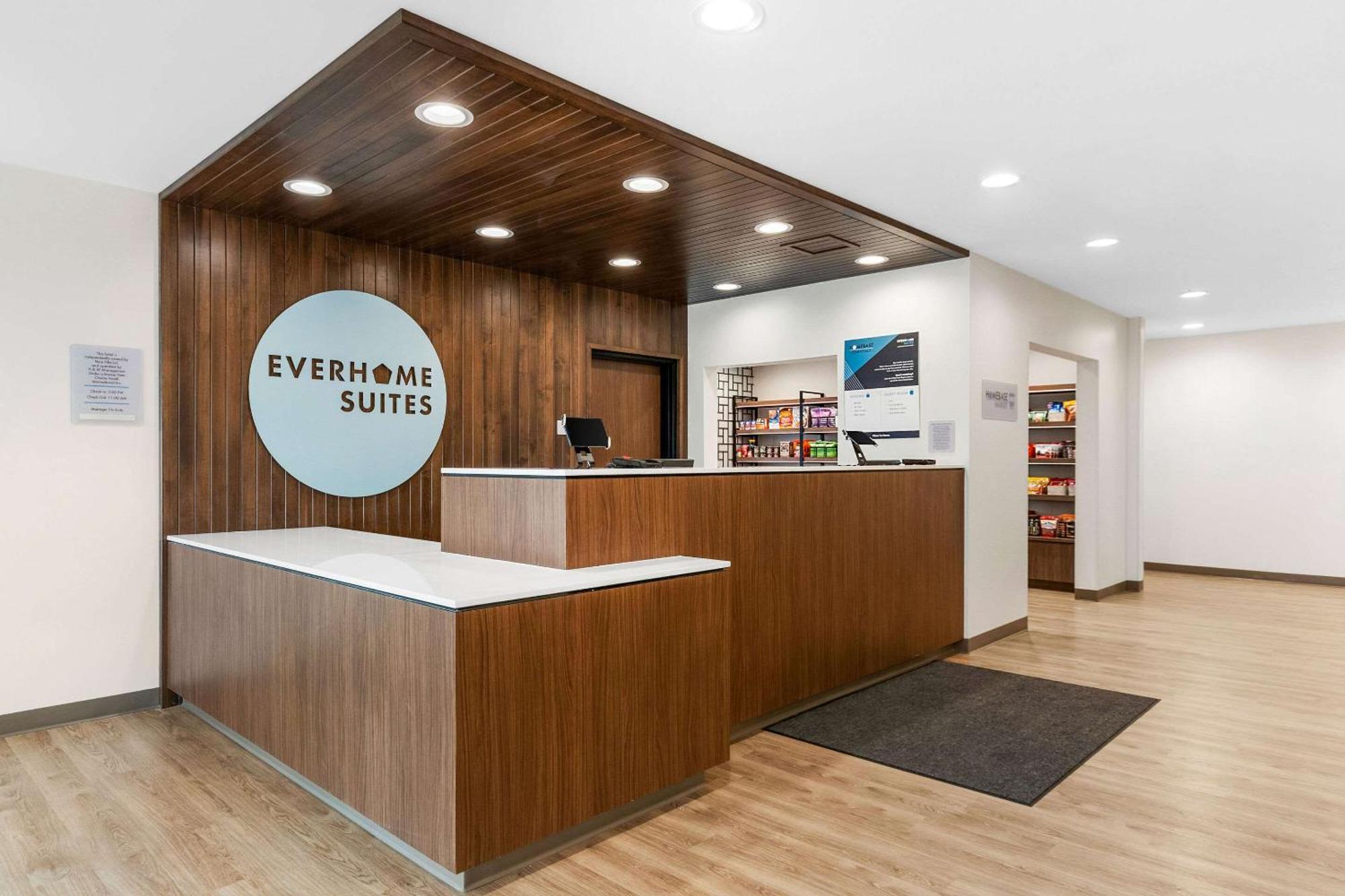 Everhome Suites Lexington - Horse Park ภายนอก รูปภาพ