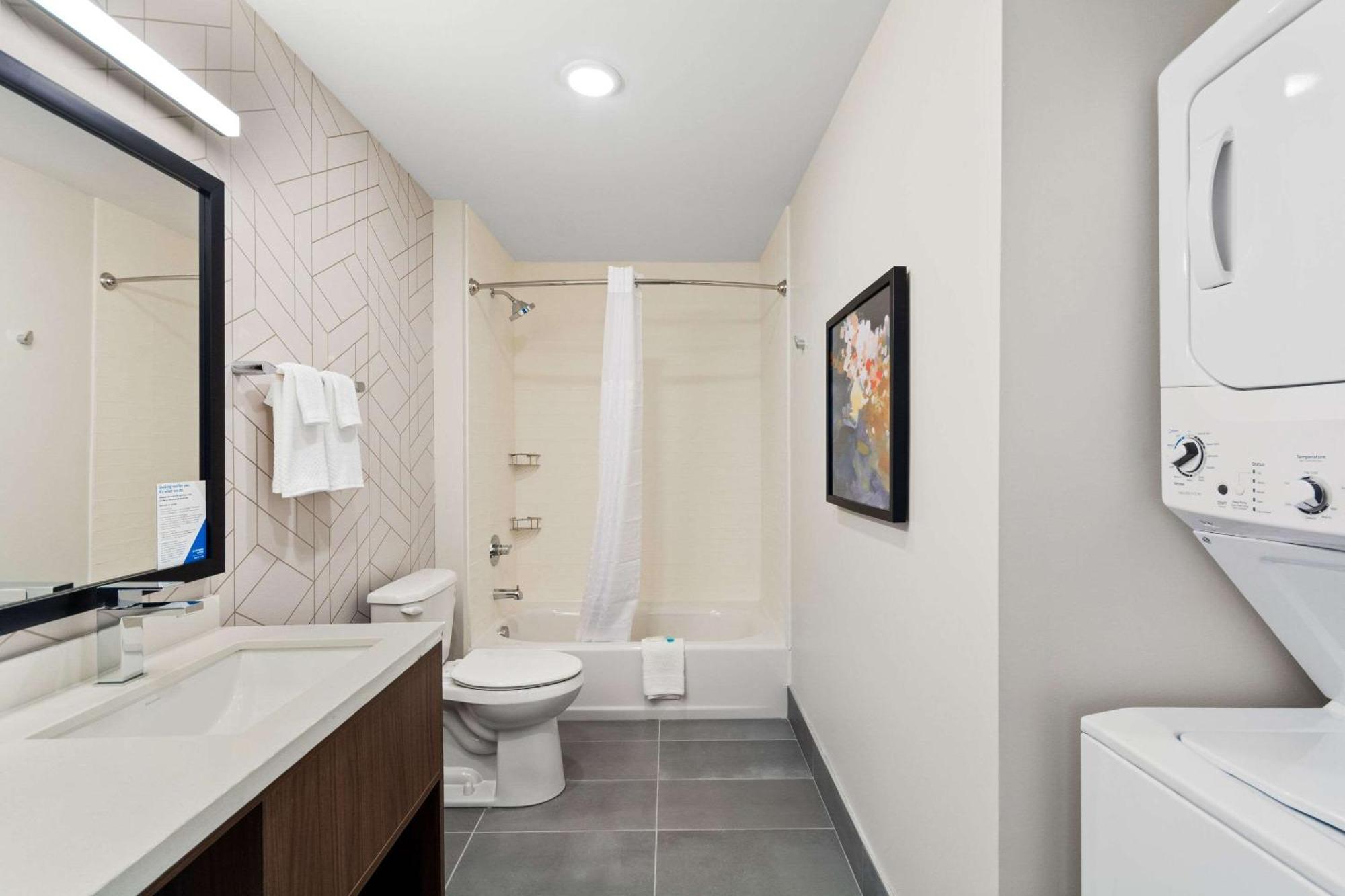 Everhome Suites Lexington - Horse Park ภายนอก รูปภาพ
